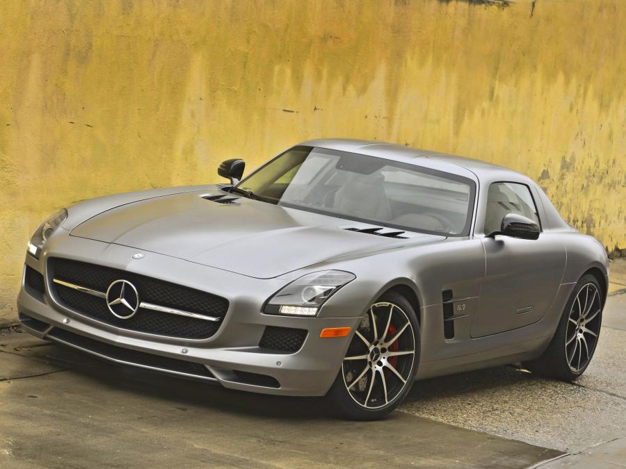  Mercedes-Benz SLS AMG GT 2012 года  (US) (фото 19 из 27)